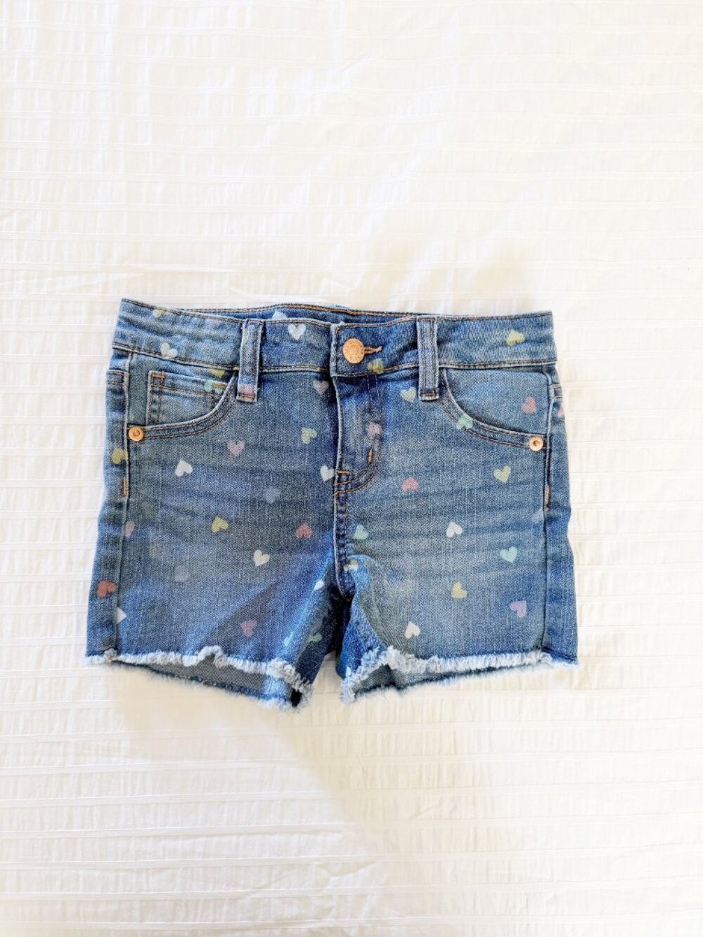 Cat & Jack Jean Shorts • Hearts • 6/6X